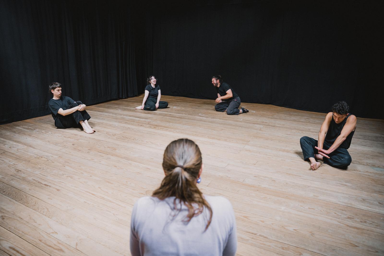 Groupe en cercle